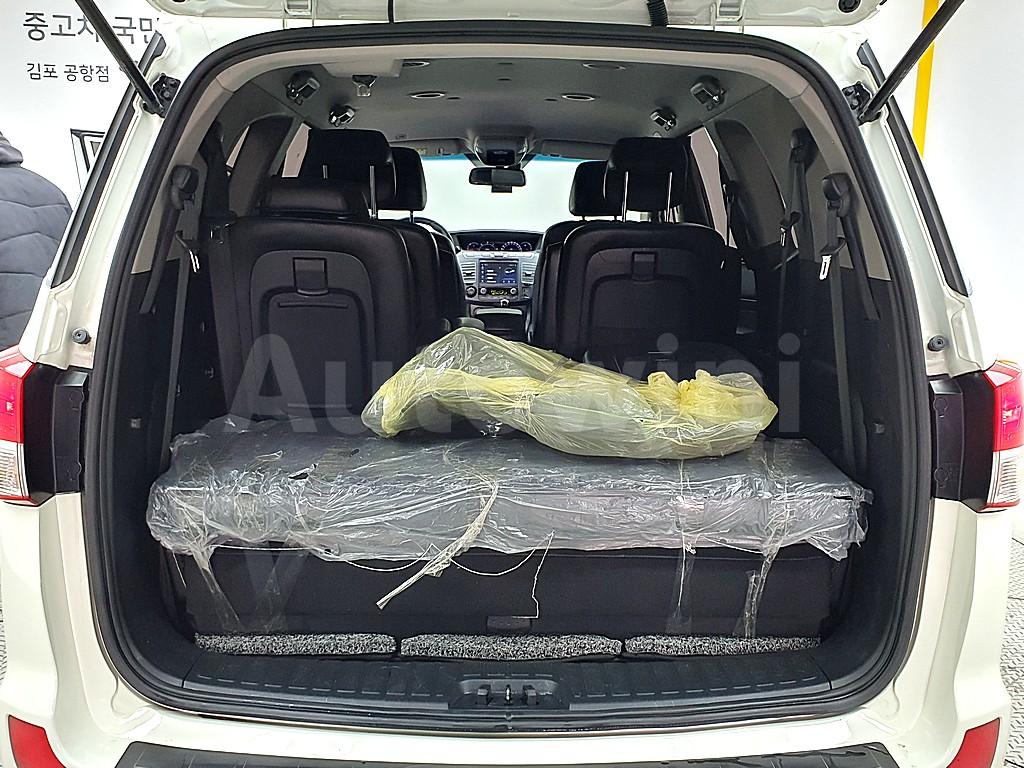 2019 SSANGYONG KORANDO TURISMO 4WD 9 SEATER EXTREME - 16