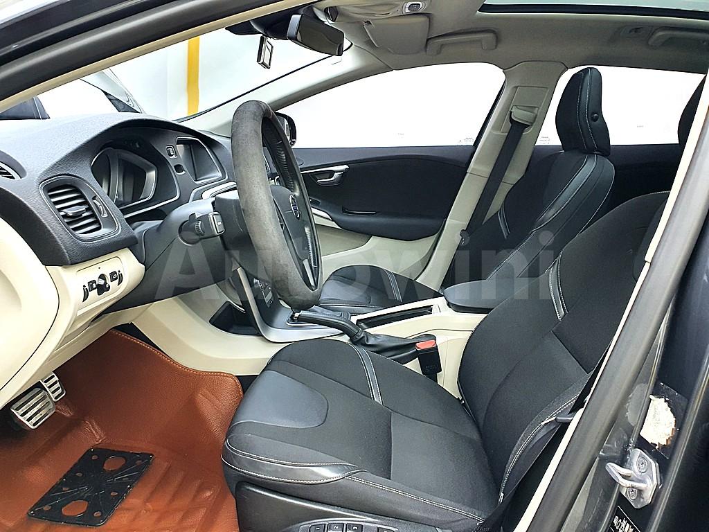 2014 VOLVO V40 D2 - 9