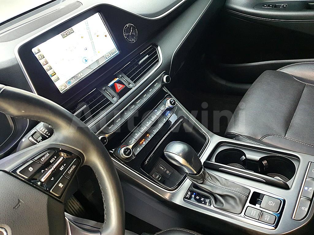2019 HYUNDAI GRANDEUR IG AZERA 2.2 DIESEL PREMIUM - 11