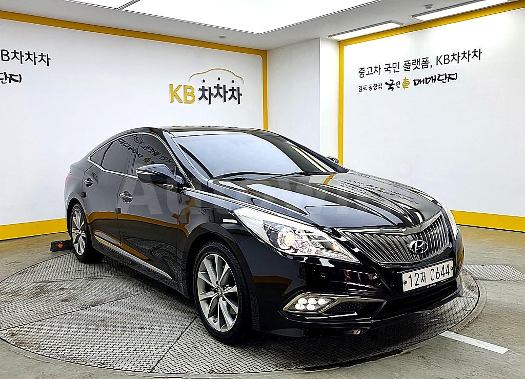 KMHFF41RBGA541362 2016 HYUNDAI GRANDEUR HG AZERA HG220 DIESEL PREMIUM-1