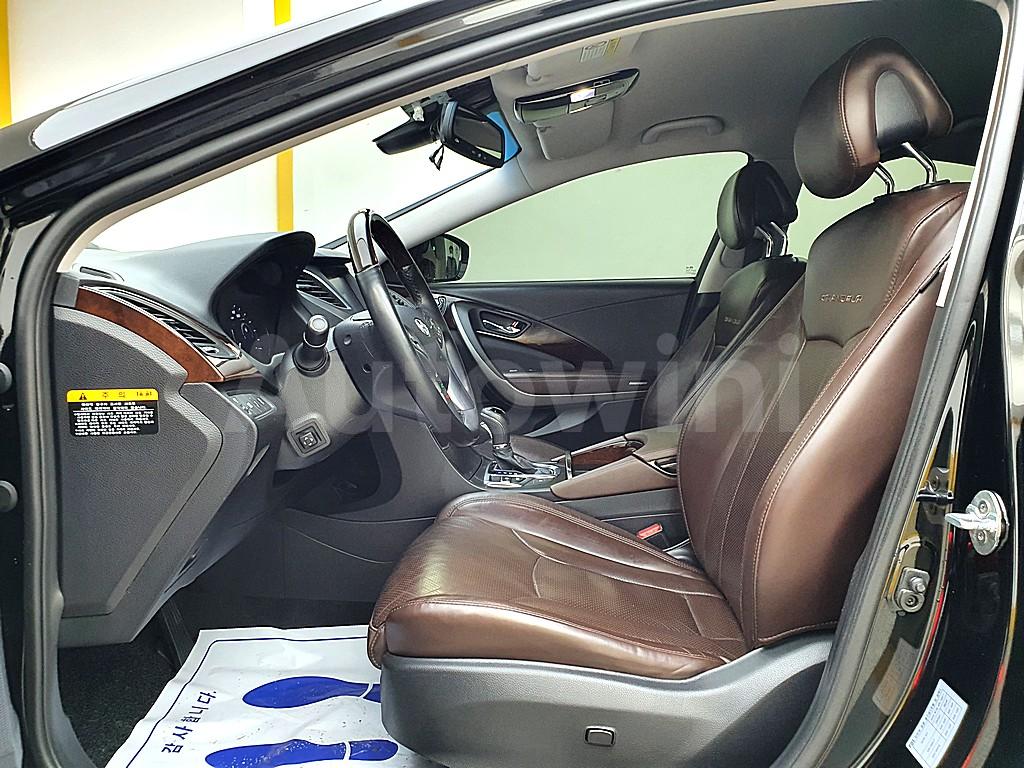 2016 HYUNDAI GRANDEUR HG AZERA HG220 DIESEL PREMIUM - 8