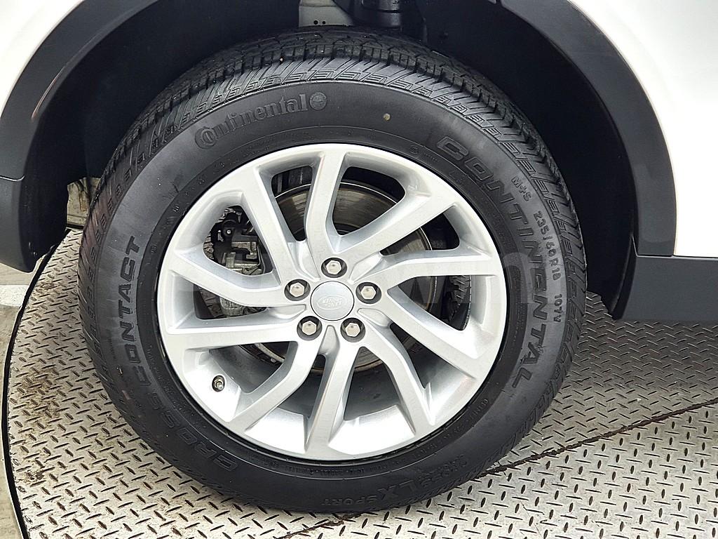 2018 LAND ROVER DISCOVERY SPORT 2.0 TD4 SE - 17