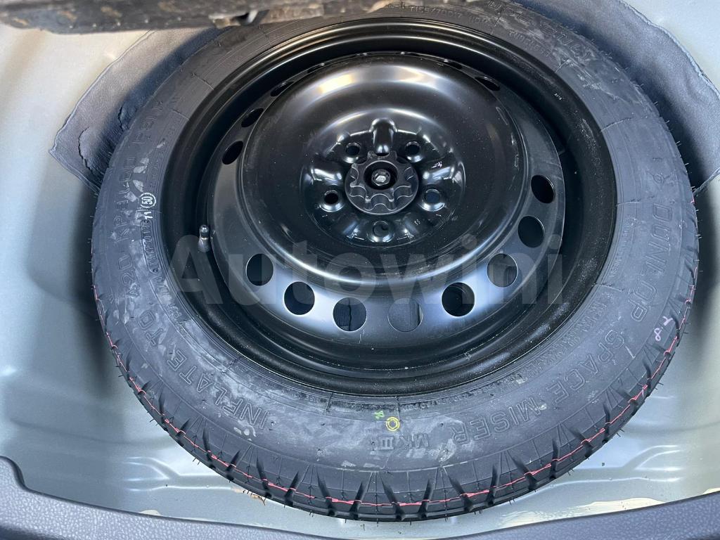 2019 TOYOTA  CAMRY XLE FULL OPTION - 18
