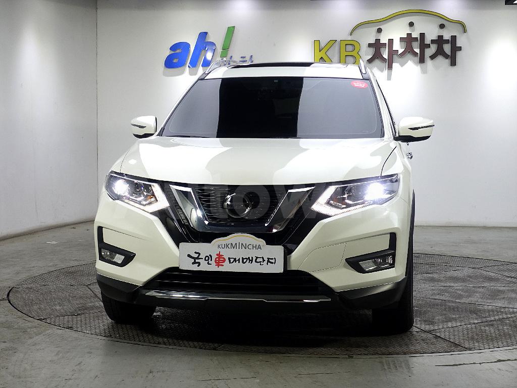 JN1AT2MV4JW000792 2018 NISSAN X TRAIL 2.5 4WD-1
