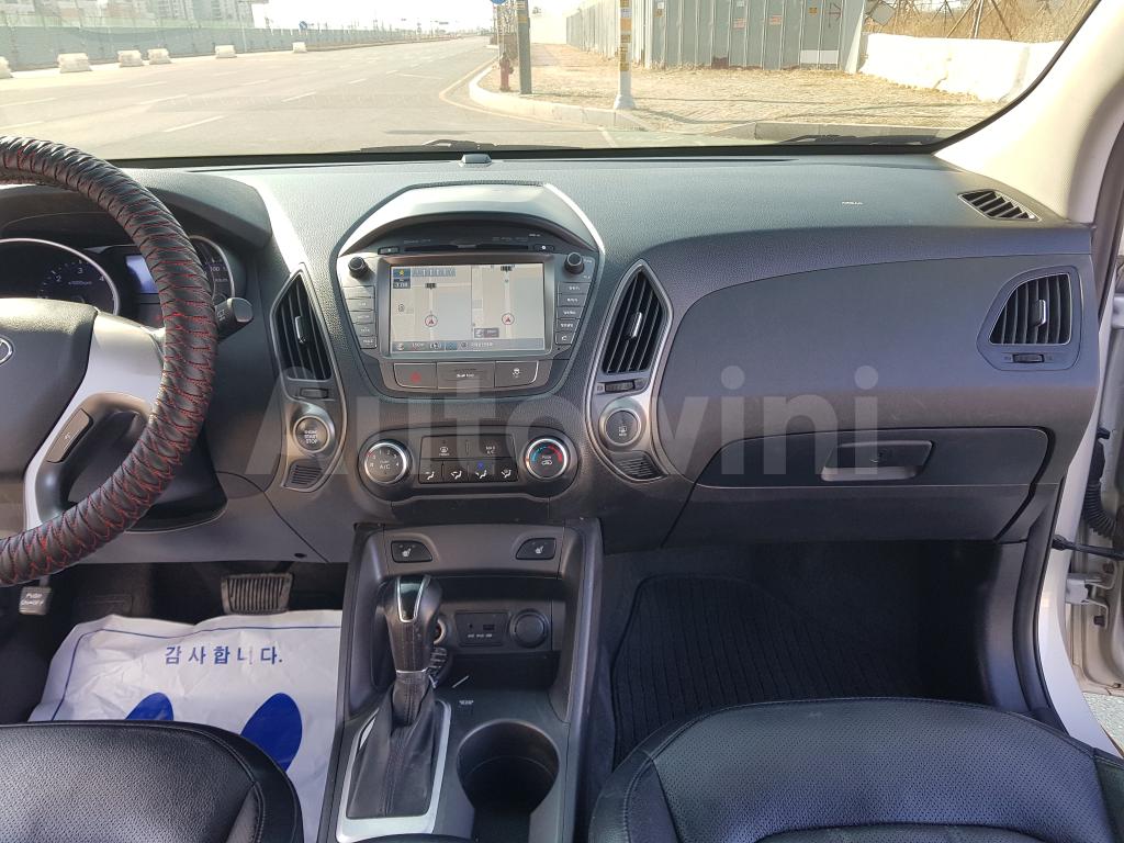 2015 HYUNDAI  TUCSON S.KEY*LED*DVD*R18*NO ACCIDENT - 30