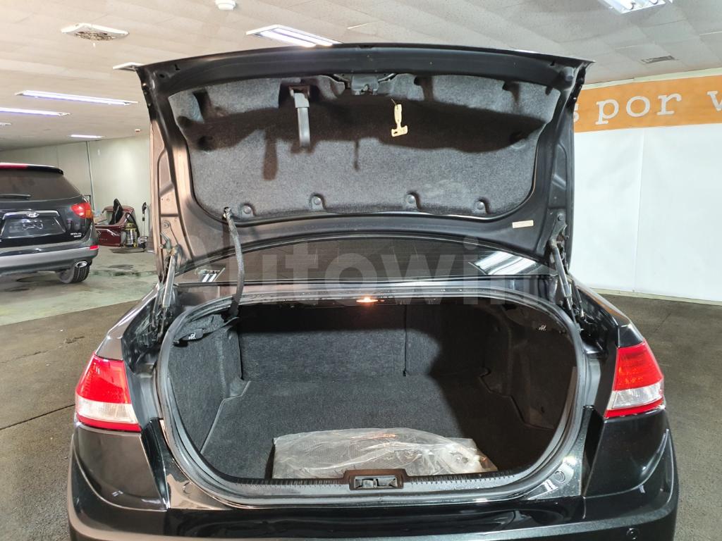 2011 LINCOLN MKZ NAVI+REARCAM+SUNROOF - 25