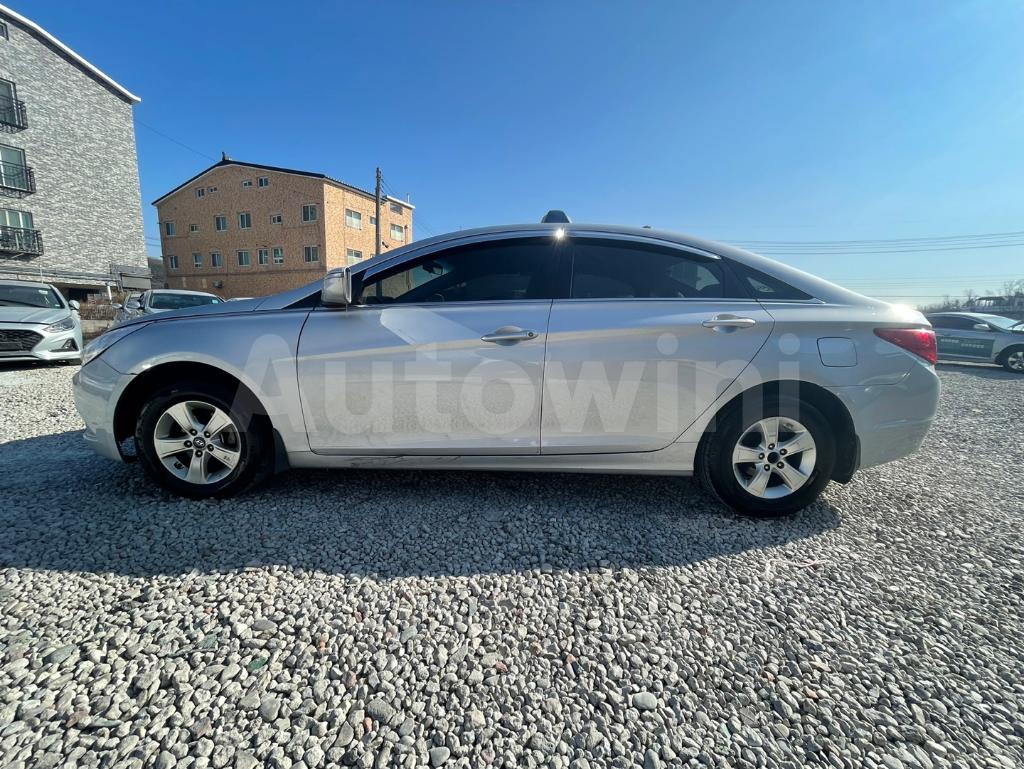 2016 HYUNDAI YF SONATA THE BRILLIANT LPG TAXI - 8