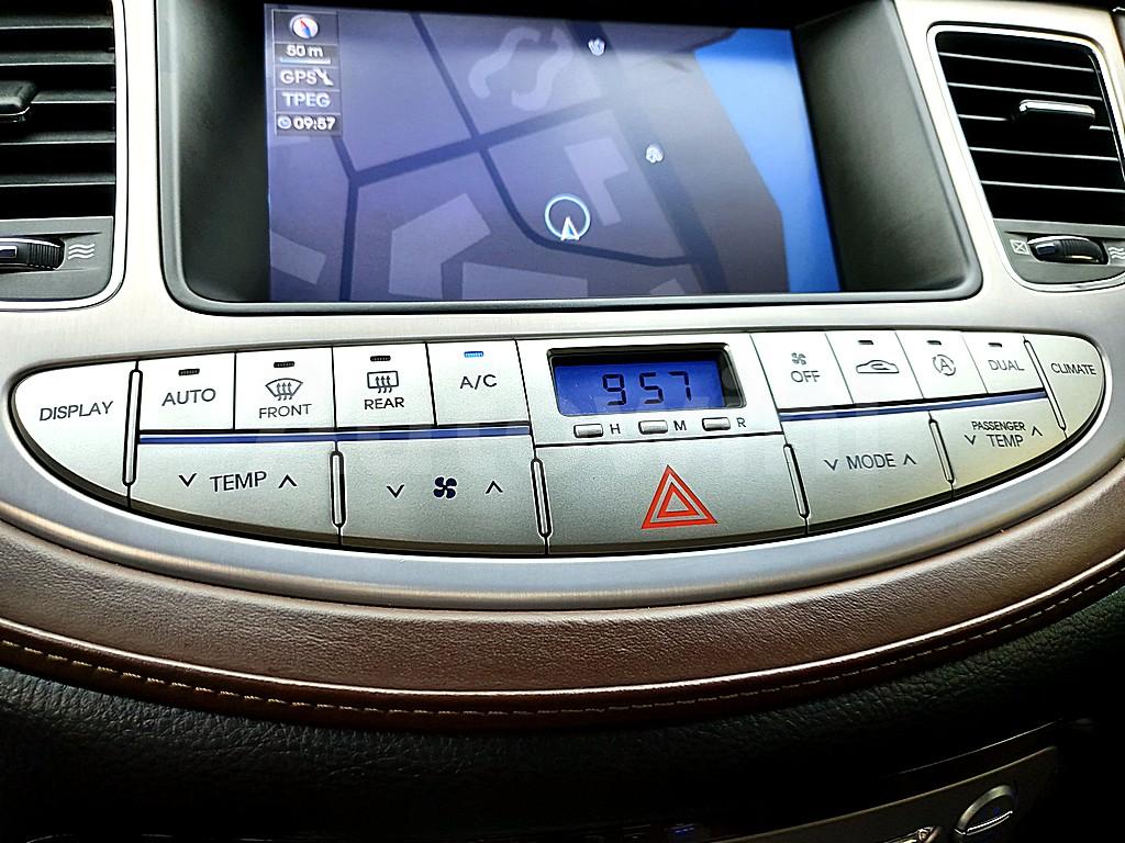 2011 HYUNDAI GENESIS BH330 LUXURY VIP PACK - 14