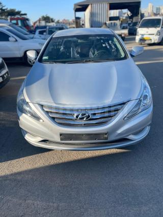 KMHEC41LBCA420590 2013 HYUNDAI YF SONATA THE BRILLIANT STYLE LPG-1