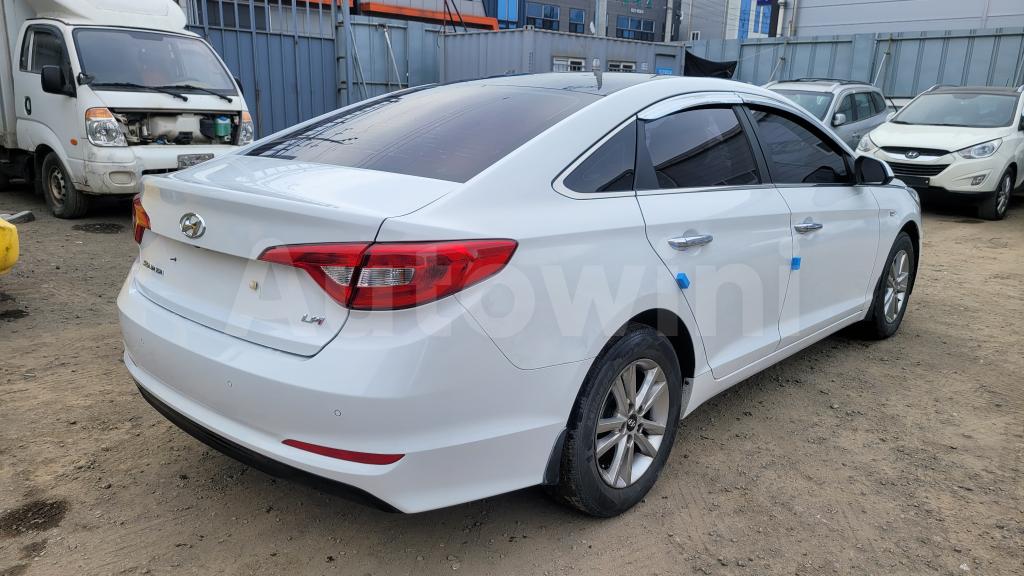 KMHE341DBJA393842 2018 HYUNDAI LF SONATA LPI 2WD A/T-5