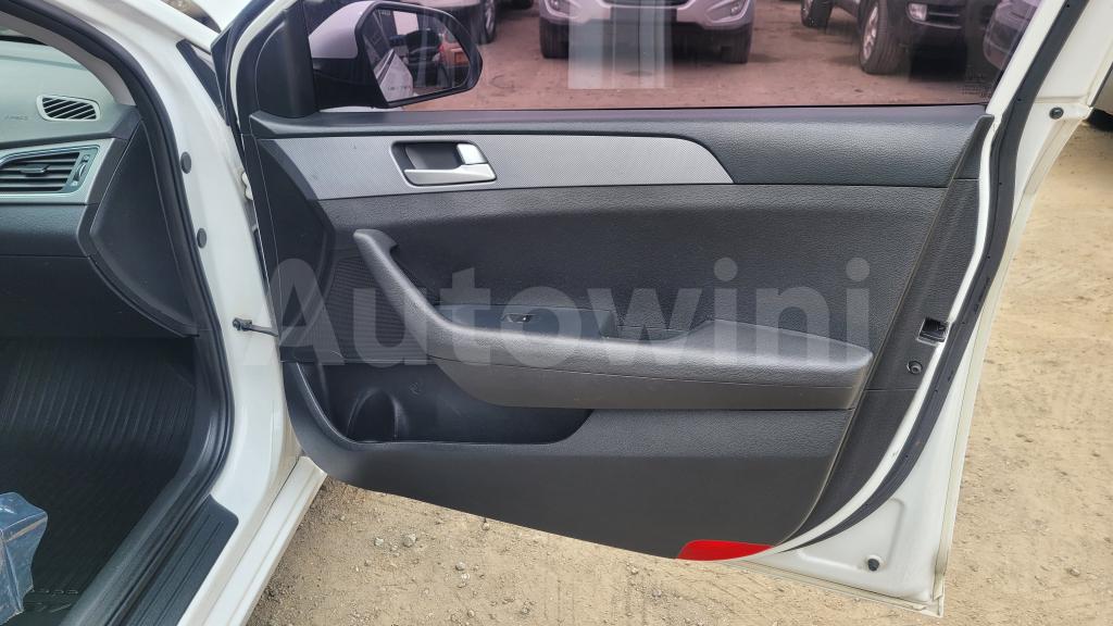 2018 HYUNDAI LF SONATA LPI 2WD A/T - 23