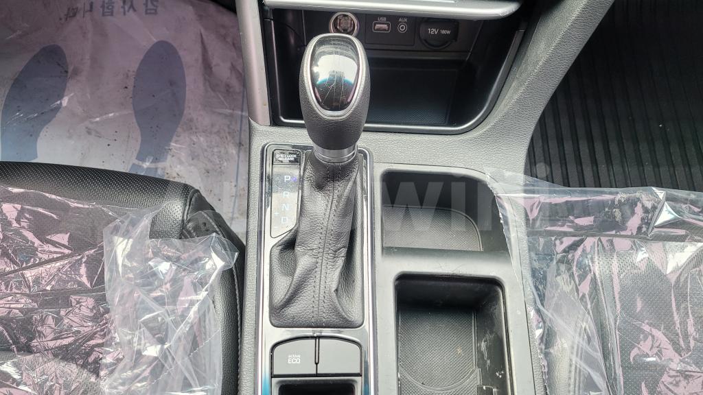 2018 HYUNDAI LF SONATA LPI 2WD A/T - 34