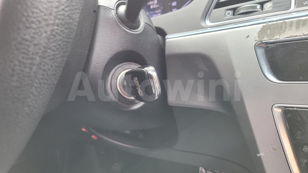 2018 HYUNDAI LF SONATA LPI 2WD A/T - 39