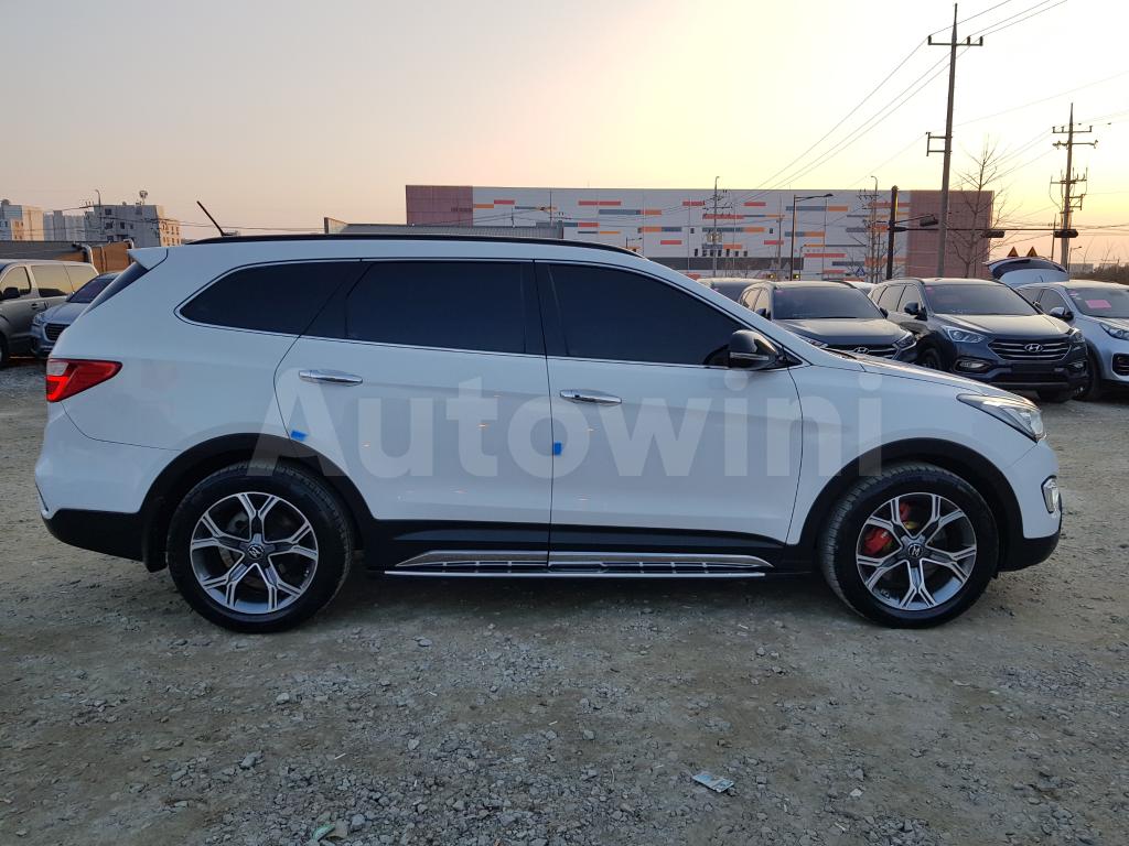 KMHSN81XBFU072864 2015 HYUNDAI MAXCRUZ *90PERCENT OF A NEW CAR-5
