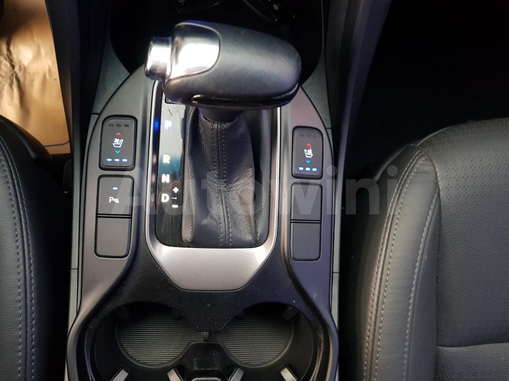 2015 HYUNDAI MAXCRUZ *90PERCENT OF A NEW CAR - 28