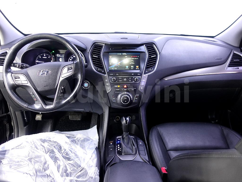 KMHSN81XBHU185025 2017 HYUNDAI  MAXCRUZ 2.2 2WD EXCLUSIVE-4