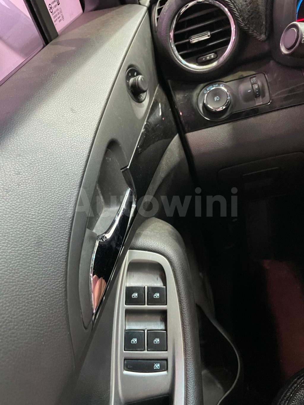 2012 GM DAEWOO (CHEVROLET) ORLANDO - LTZ SMARTKEY SUNROOF 2WD AT - 27