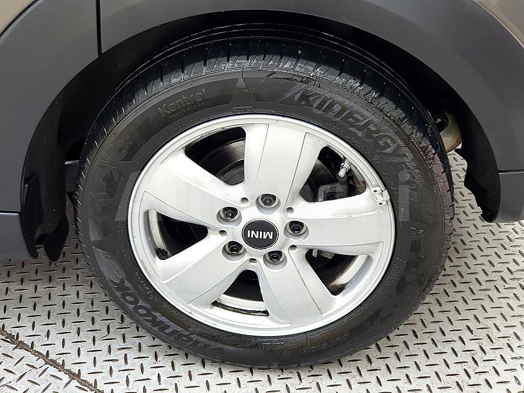 2016 MINI COOPER D 1.5 5-DOOR MID 3RD GEN - 18