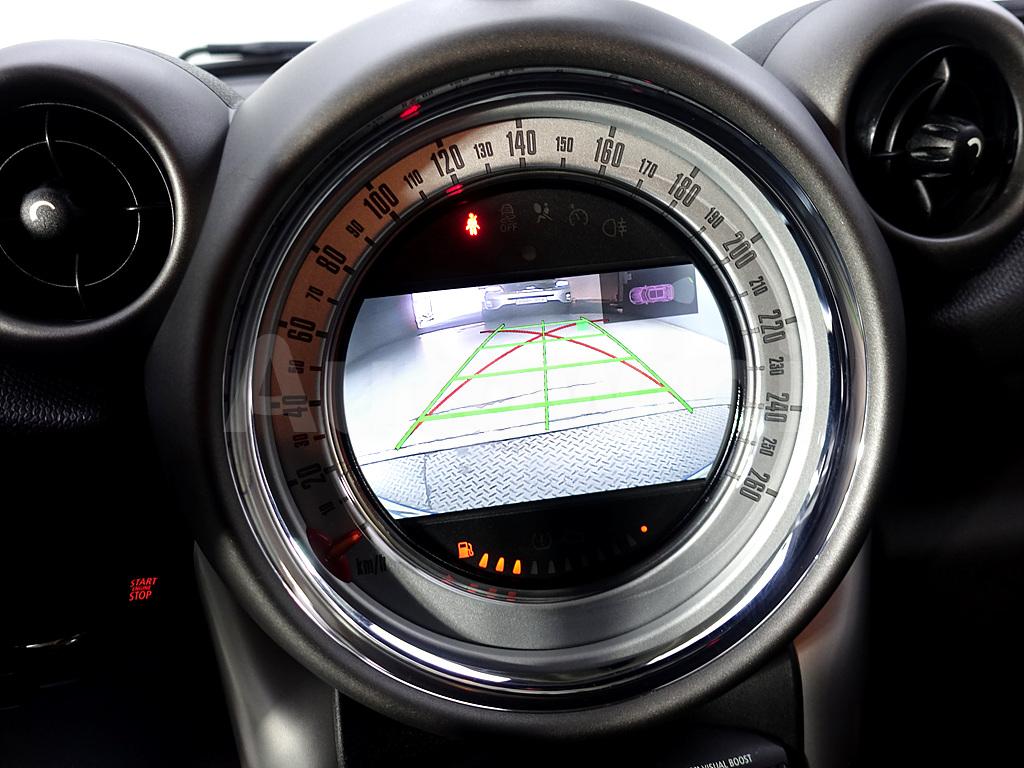 2012 MINI COOPER D COUNTRYMAN SE - 13