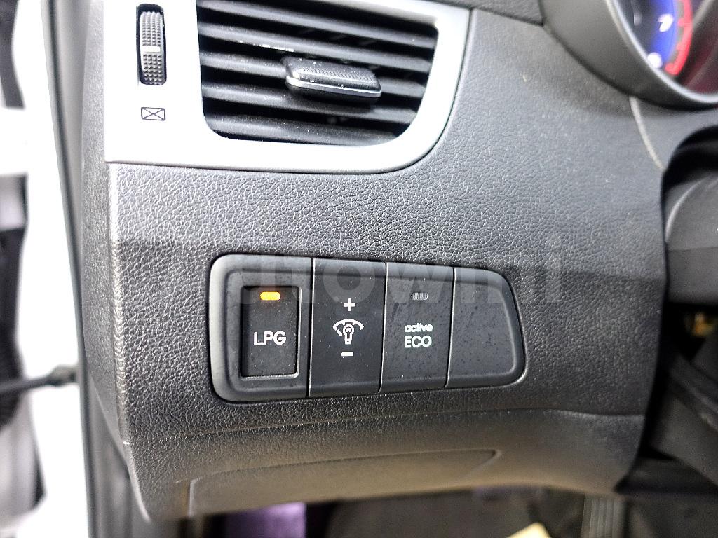 2014 HYUNDAI  AVANTE ELANTRA 1.6 STYLE - 14