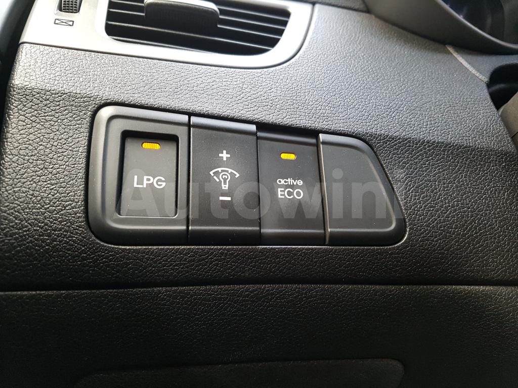 2014 HYUNDAI  AVANTE ELANTRA LPG (16R+LED+ANDROID+LEATHER - 21