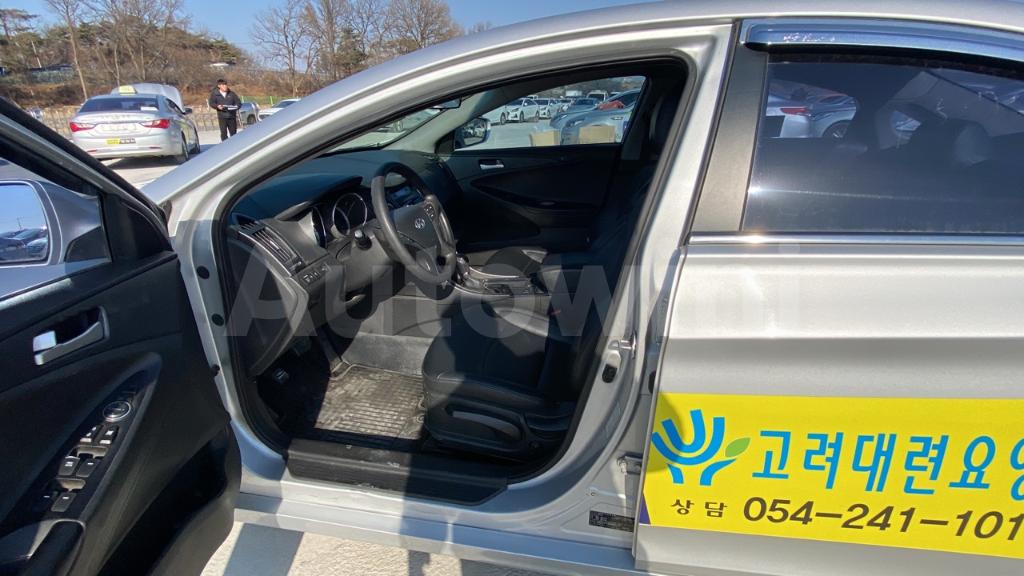 2016 HYUNDAI YF SONATA THE BRILLIANT 16 OF 16 TAXI REAL MILEAGE - 21
