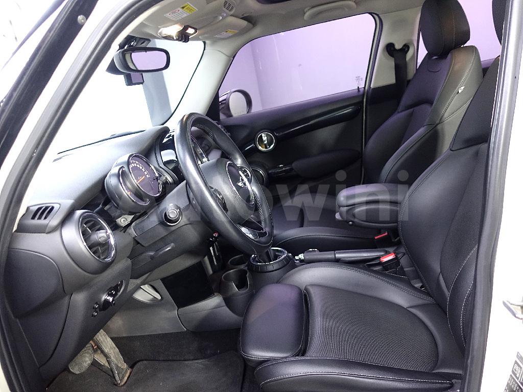 2015 MINI COOPER D 1.5 FIVE-DOOR - 8