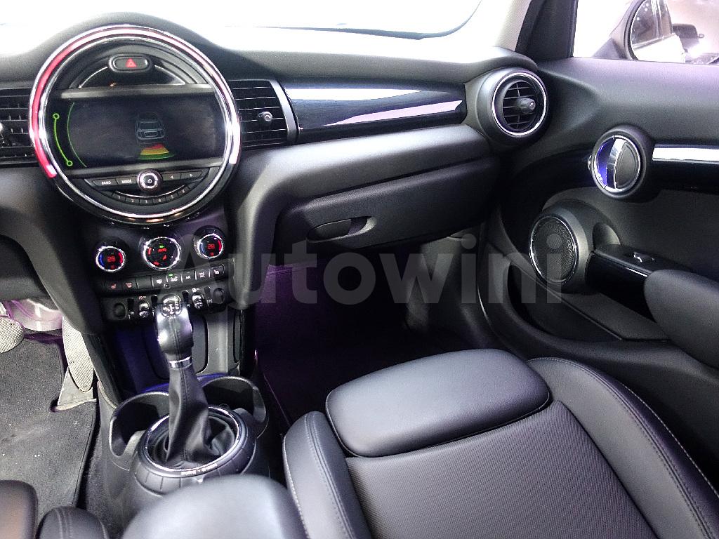 2015 MINI COOPER D 1.5 FIVE-DOOR - 10