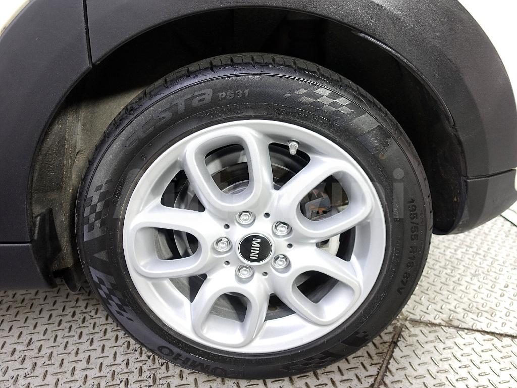 2015 MINI COOPER D 1.5 FIVE-DOOR - 20