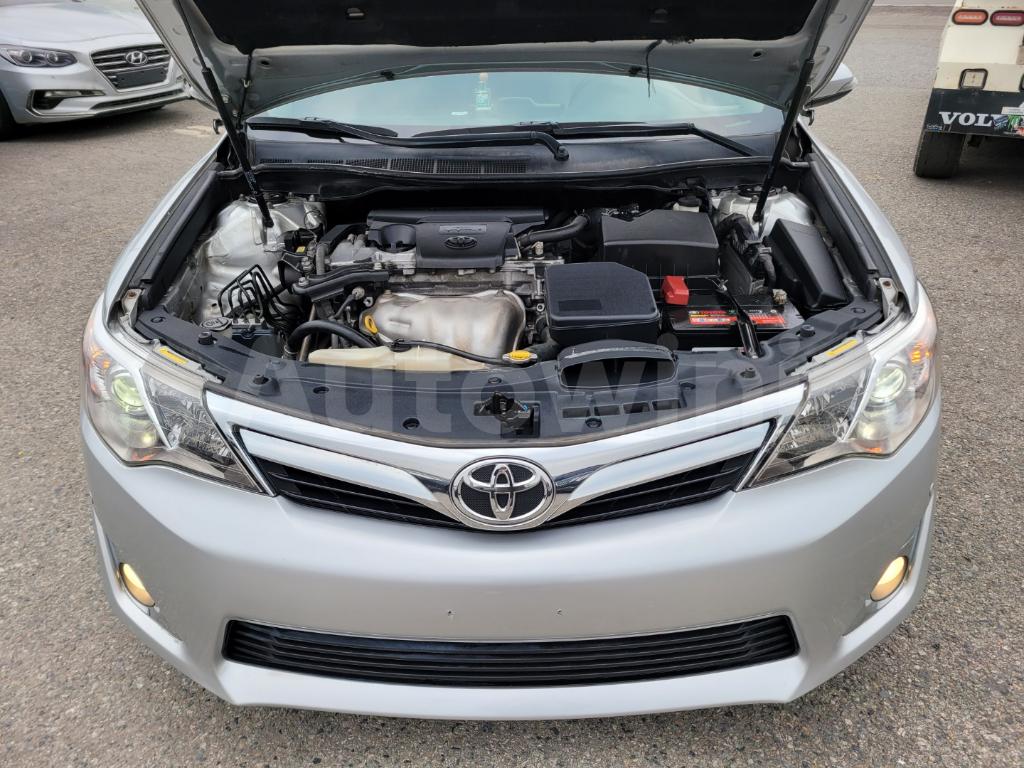 2012 TOYOTA  CAMRY FULL OPTION - 22