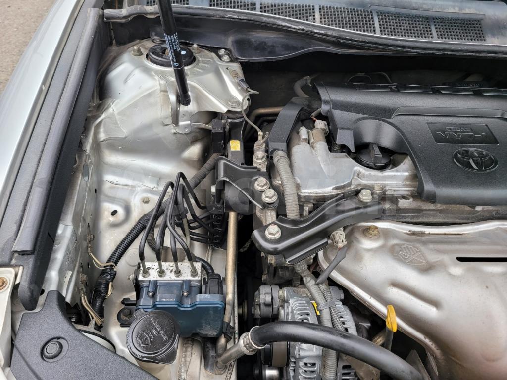 2012 TOYOTA  CAMRY FULL OPTION - 23