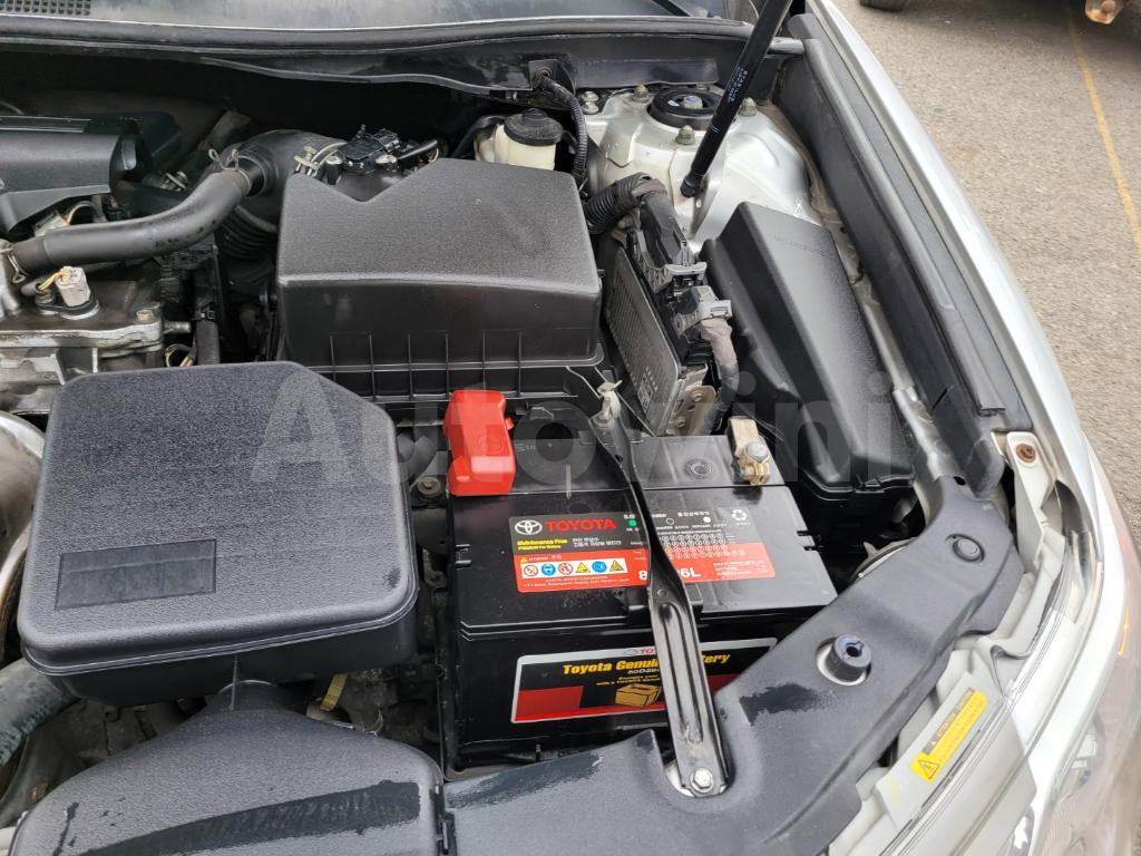 2012 TOYOTA  CAMRY FULL OPTION - 24