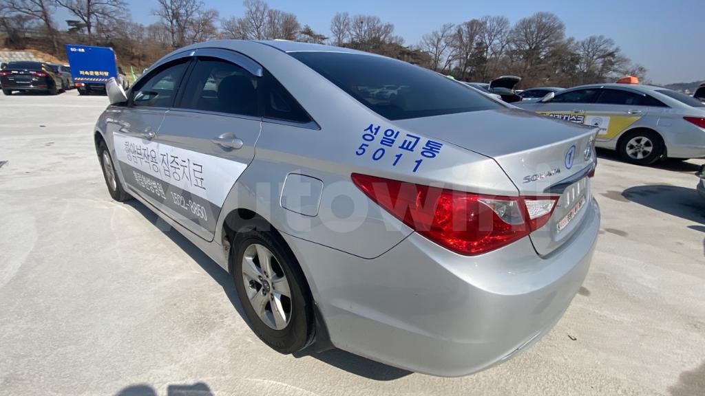 2016 HYUNDAI YF SONATA THE BRILLIANT 16 OF 16 TAXI REAL MILEAGE - 34