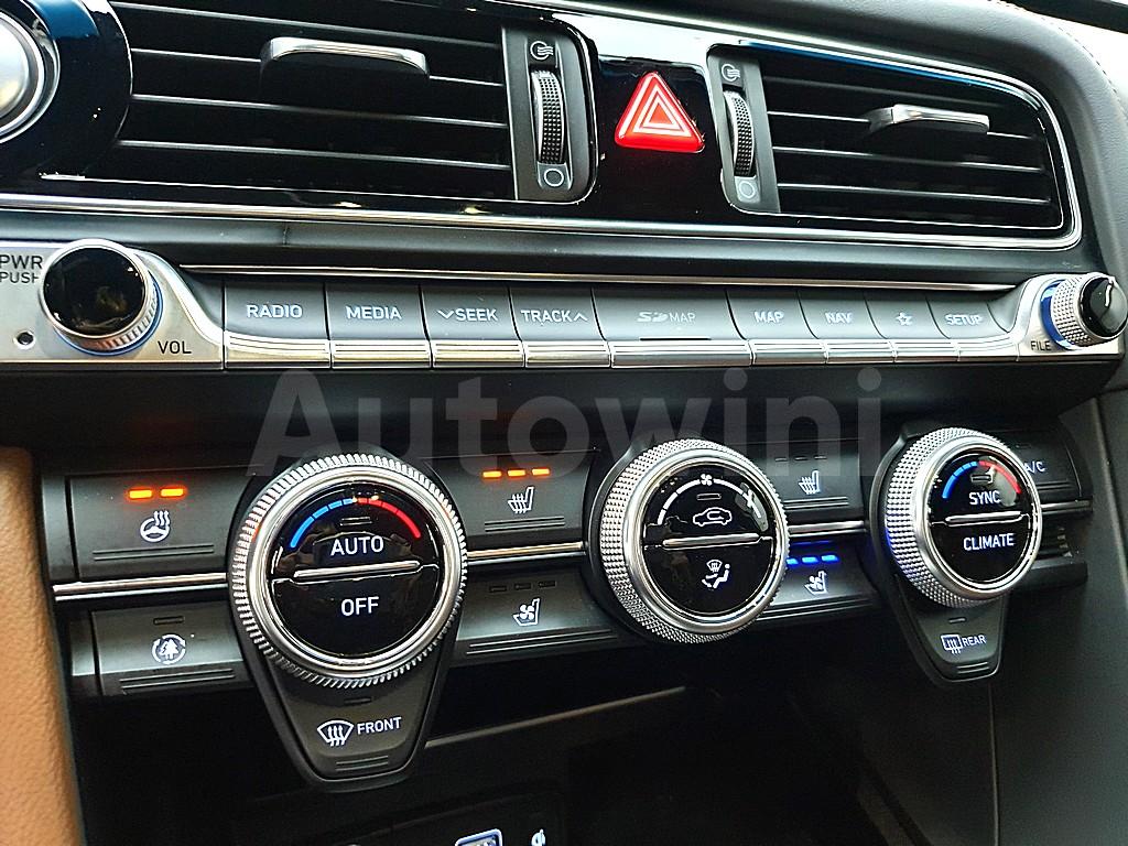 2020 GENESIS G70 2.0T 2WD ELITE - 13