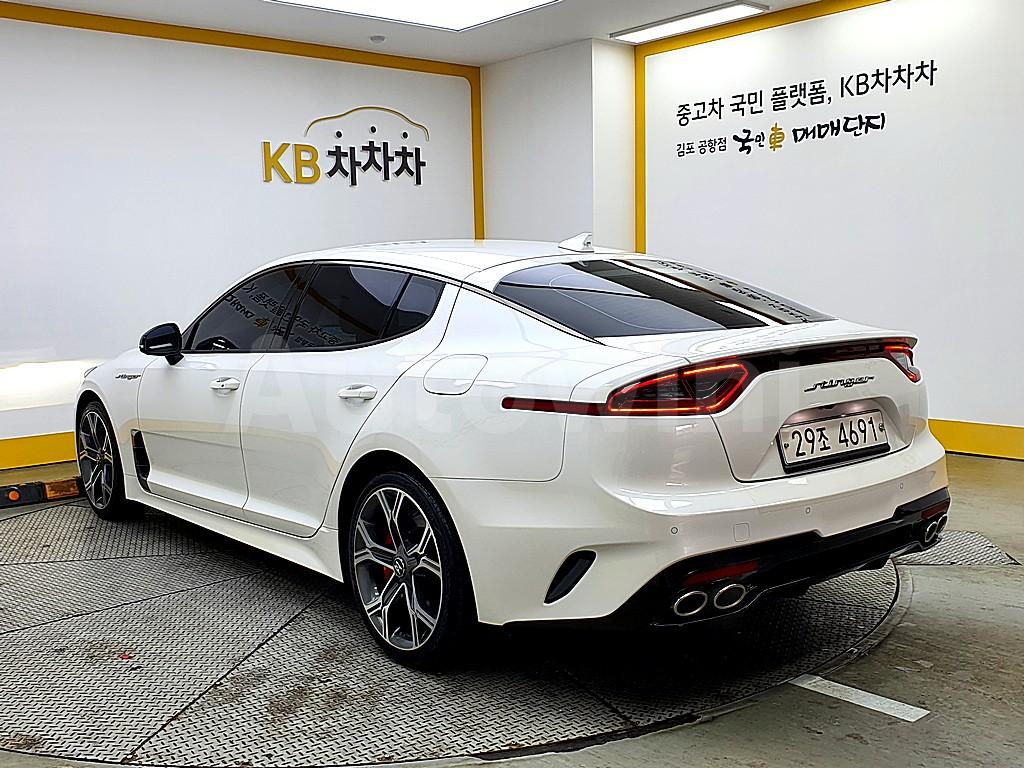 KNAE351ABKS050578 2019 KIA STINGER 2.0 TURBO 2WD PLATINUM-3
