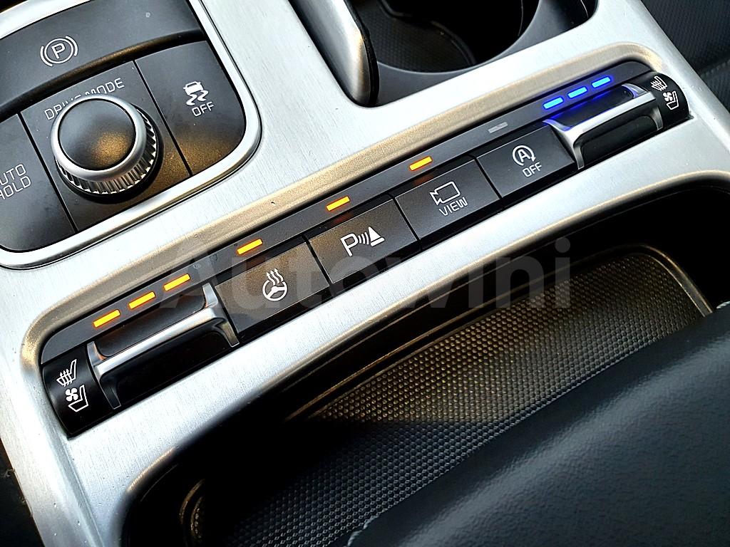 2019 KIA STINGER 2.0 TURBO 2WD PLATINUM - 13