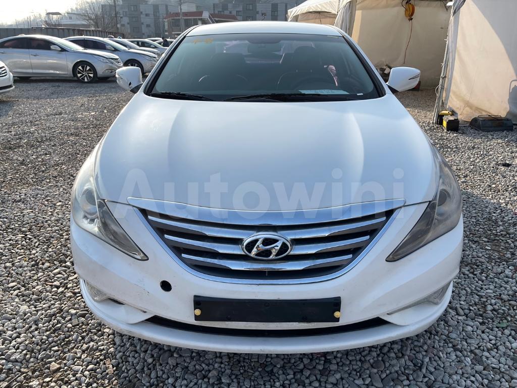 KMHEC41LBGA683749 2016 HYUNDAI YF SONATA THE BRILLIANT LPG TAXI-0