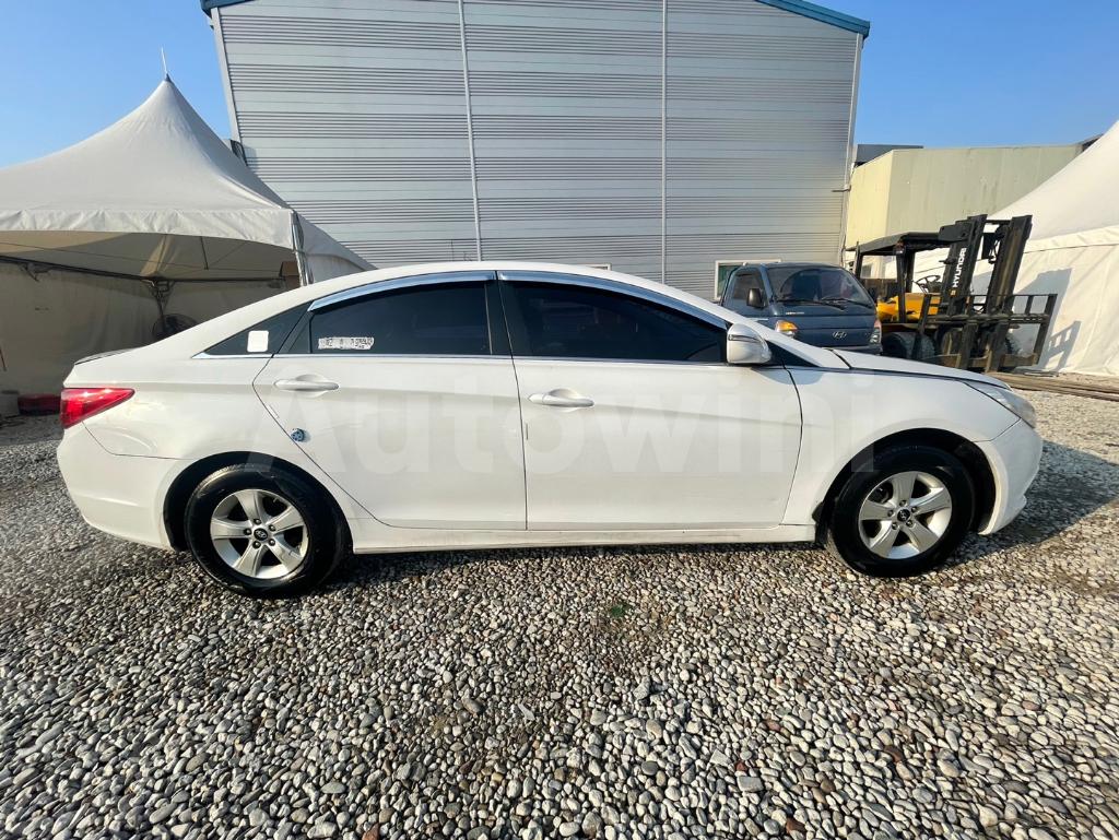 2016 HYUNDAI YF SONATA THE BRILLIANT LPG TAXI - 7