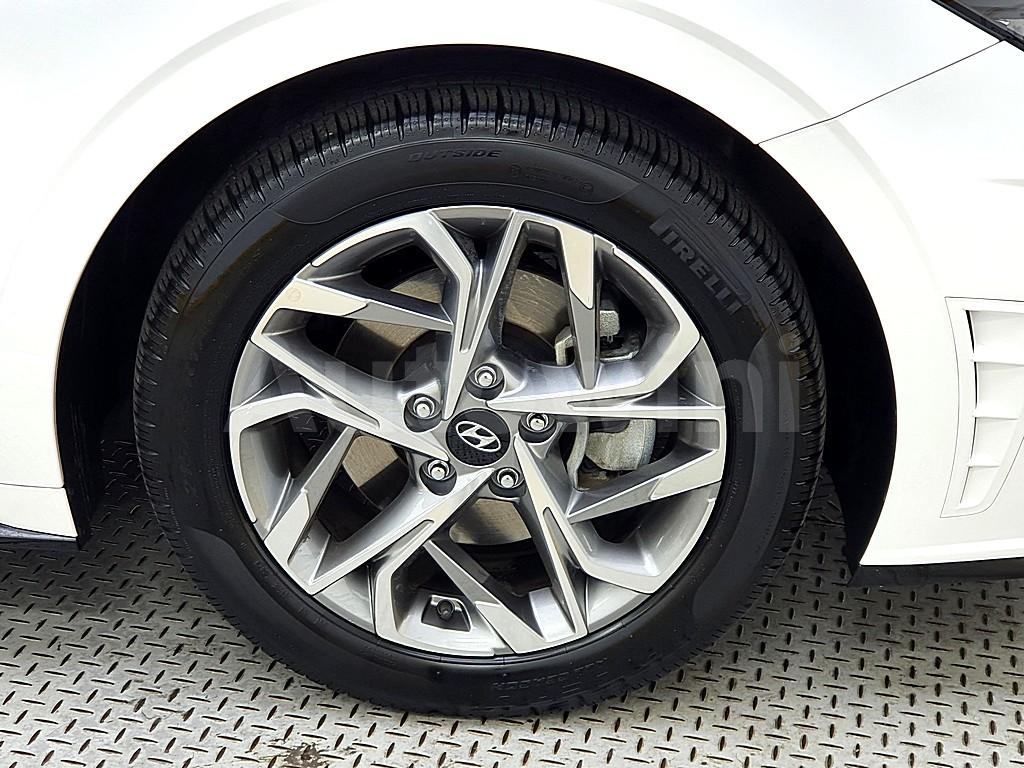 2020 HYUNDAI SONATA DN8 1.6T PREMIUM FAMILY - 16