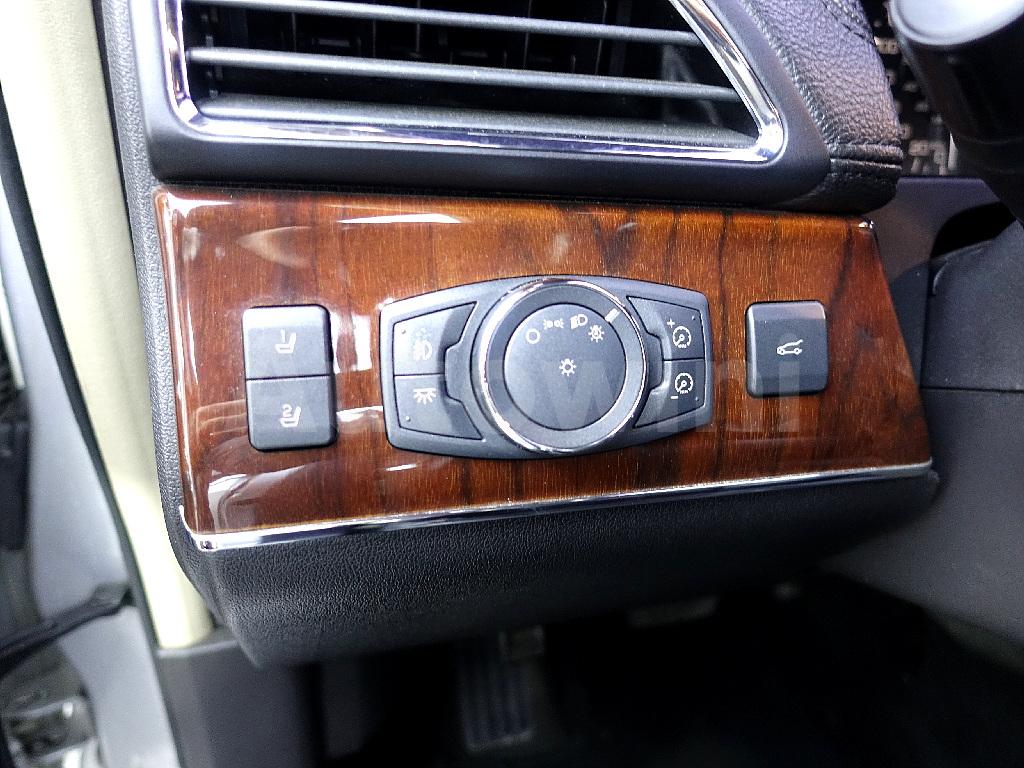 2011 LINCOLN MKX 3.7 AWD - 12
