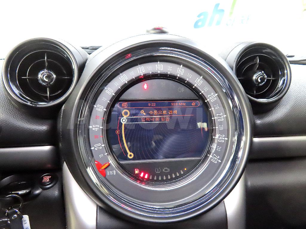 2016 MINI COOPER D COUNTRYMAN ALL4 - 12