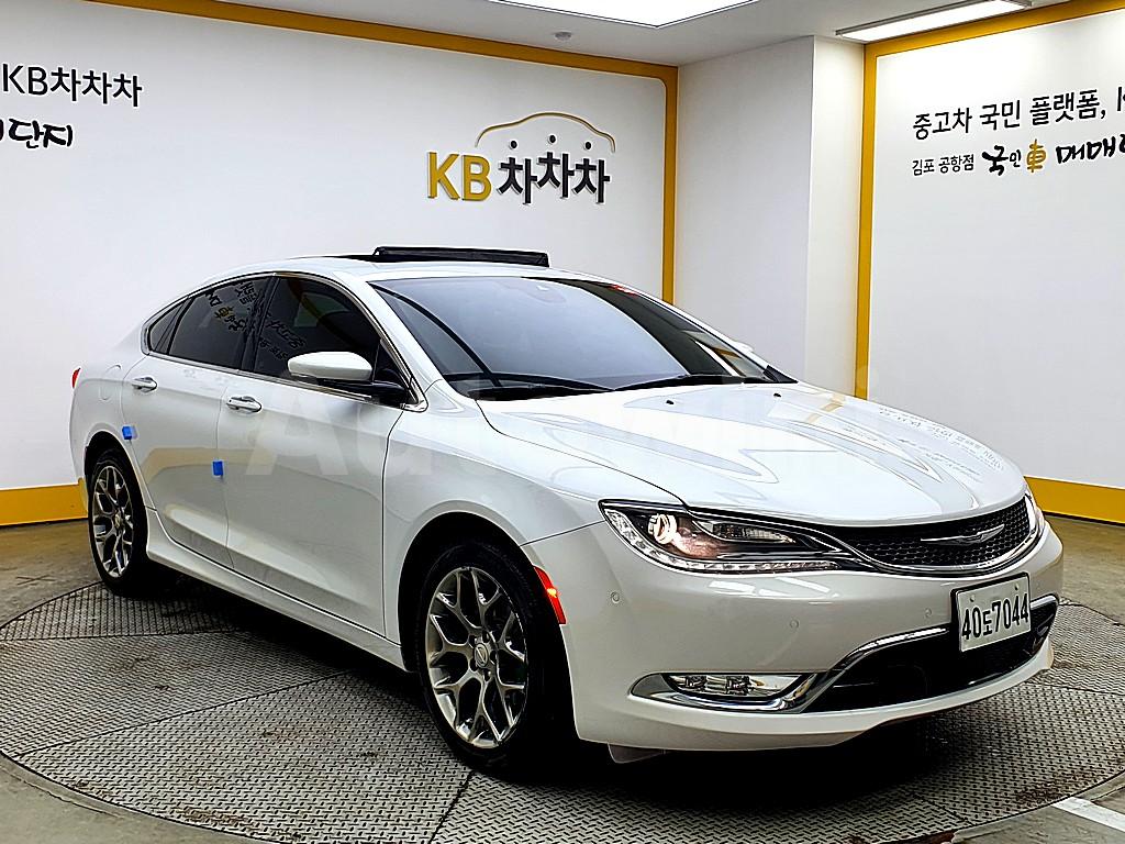 1C3CCCCB1FN733631 2015 CHRYSLER 200 2ND GEN 2.4 C-1