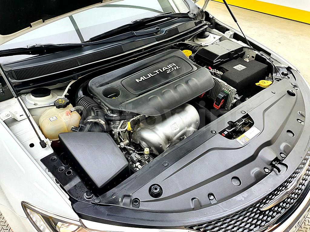 1C3CCCCB1FN733631 2015 CHRYSLER 200 2ND GEN 2.4 C-5