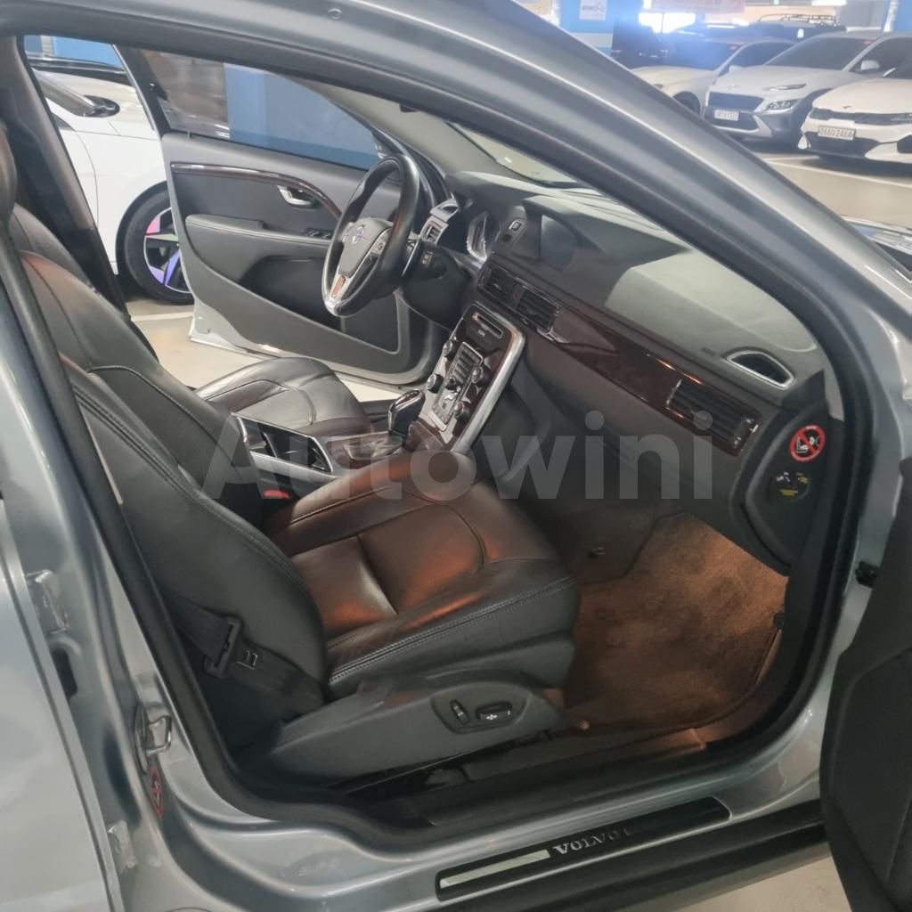 2014 VOLVO XC70 REAL.MILEAGE REAL.CAMP.SUNROOF - 15