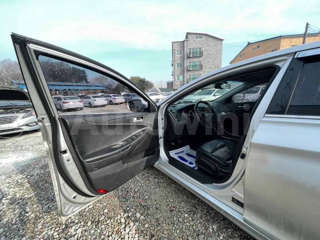 2016 HYUNDAI YF SONATA THE BRILLIANT LPG TAXI - 9