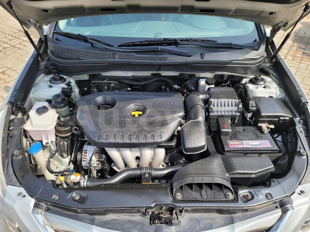 2016 HYUNDAI YF SONATA THE BRILLIANT A/T - 11