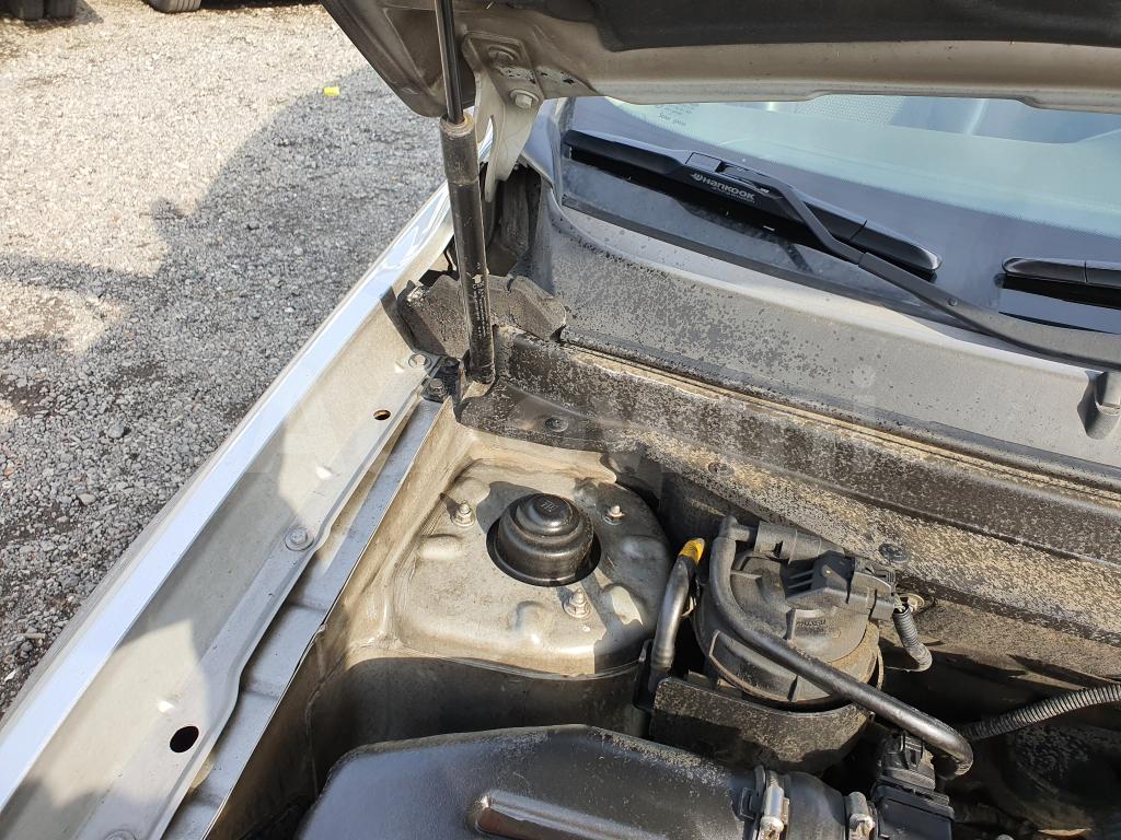2010 GM DAEWOO (CHEVROLET) WINSTORM 4WD VERY GOOD CONDITION - 33