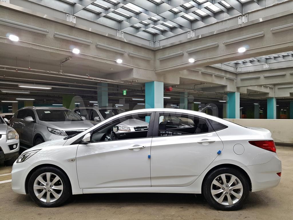 2016 HYUNDAI ACCENT  NO ACCIDENT(16R+LED+ANDROID) - 9