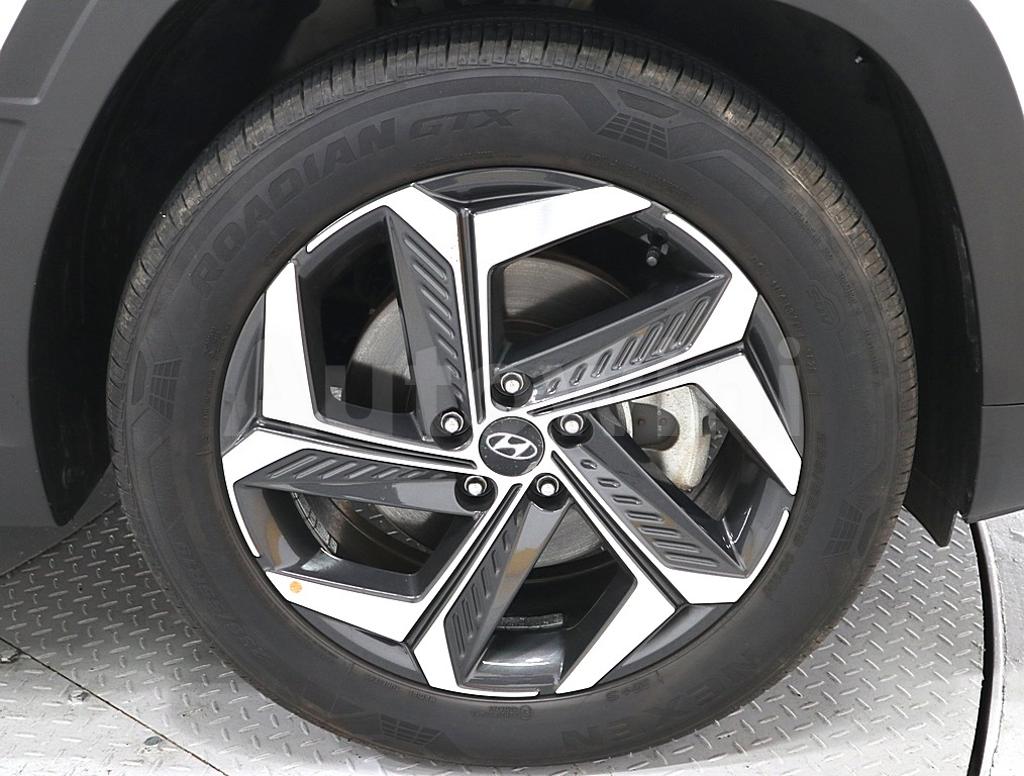 2021 HYUNDAI  TUCSON 2.0 2WD A/T - 20