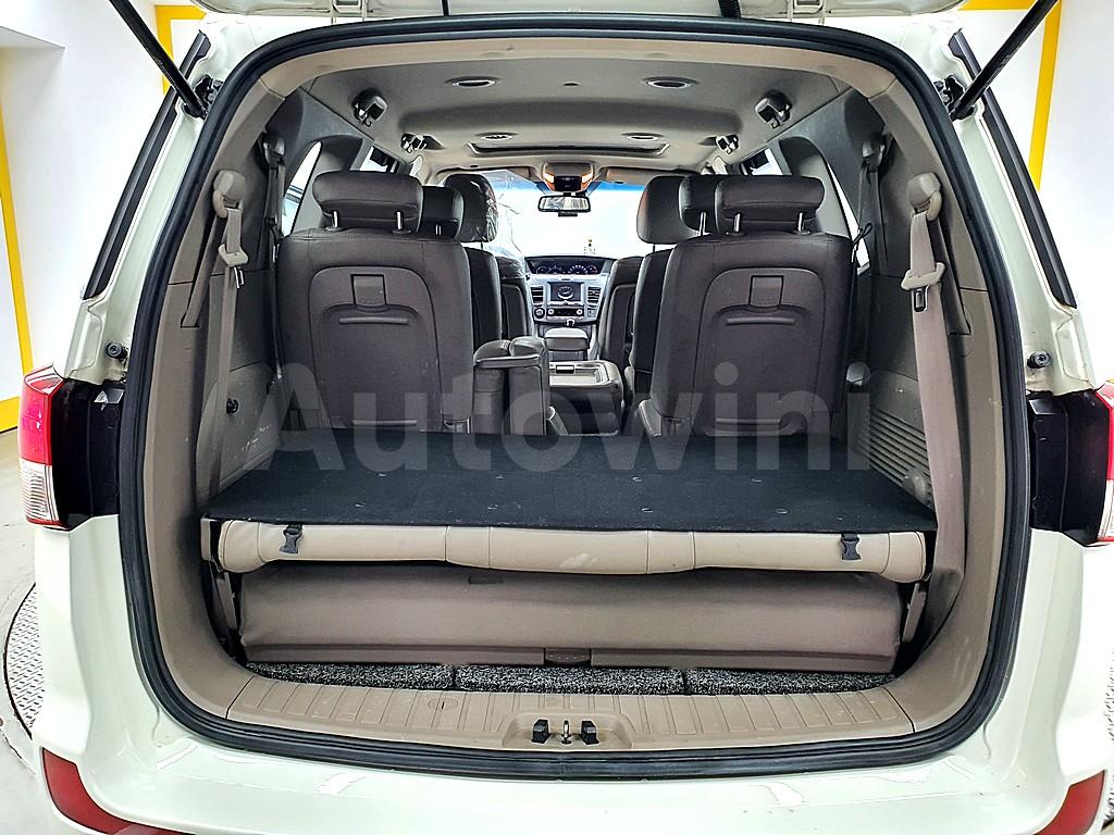 2014 SSANGYONG KORANDO TURISMO 4WD 11 SEATER GT - 16